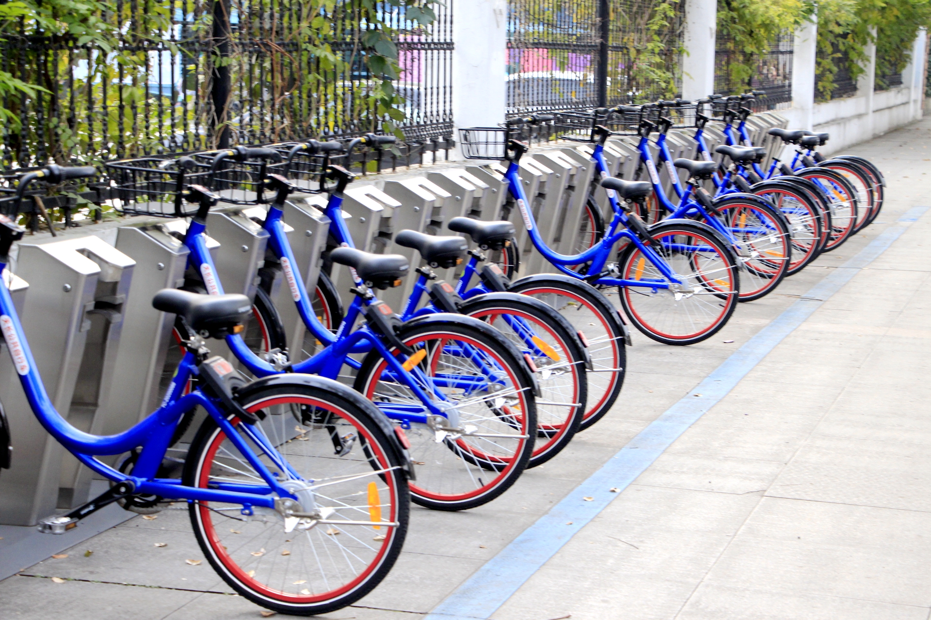 珠海市民骑行共享单车出行需求涨幅超七成 - 电商报